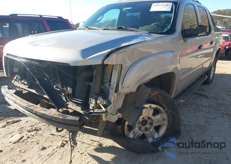 2008 Chevrolet Avalanche 1500 Lt z USA, uszkodzony, nr VIN 3GNFK12318G280009